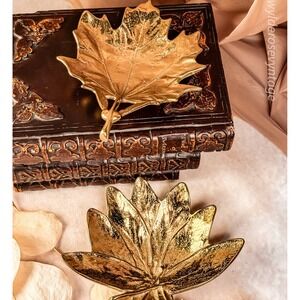 Virginia Metal Crafters‎ Maple Leaf Set